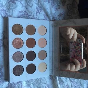 PUR palette